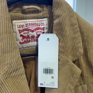 Levi Strauss corduroy blazer. NWT. Women’s size medium.